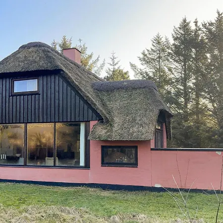 Holiday home Amazing In With Wifi